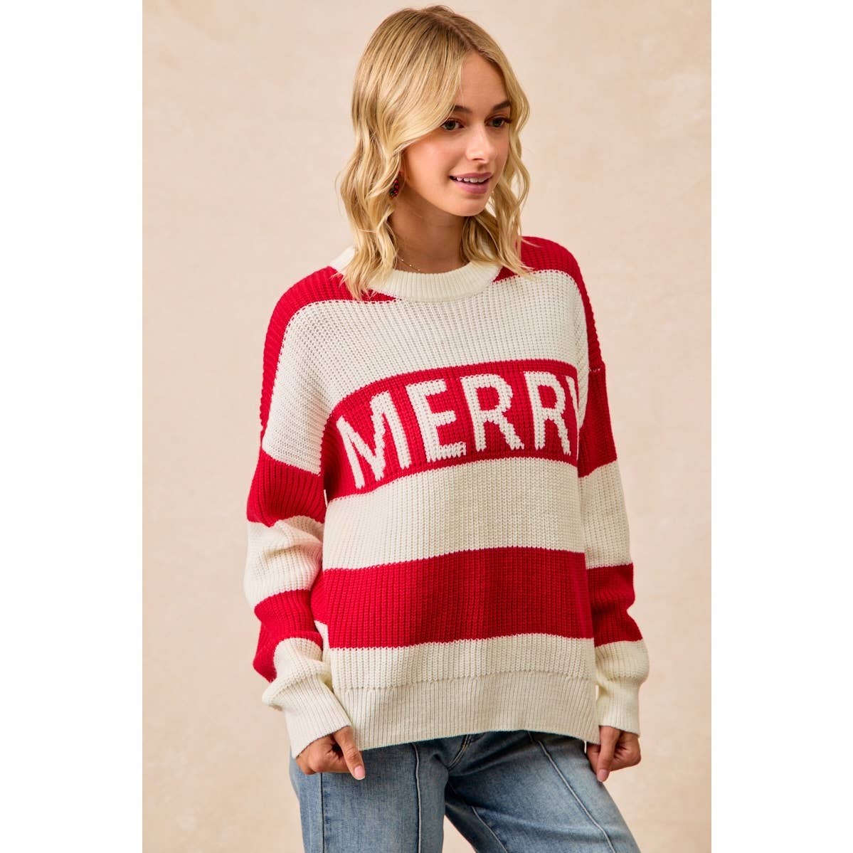 MERRY LETTERING SWEATER TOP