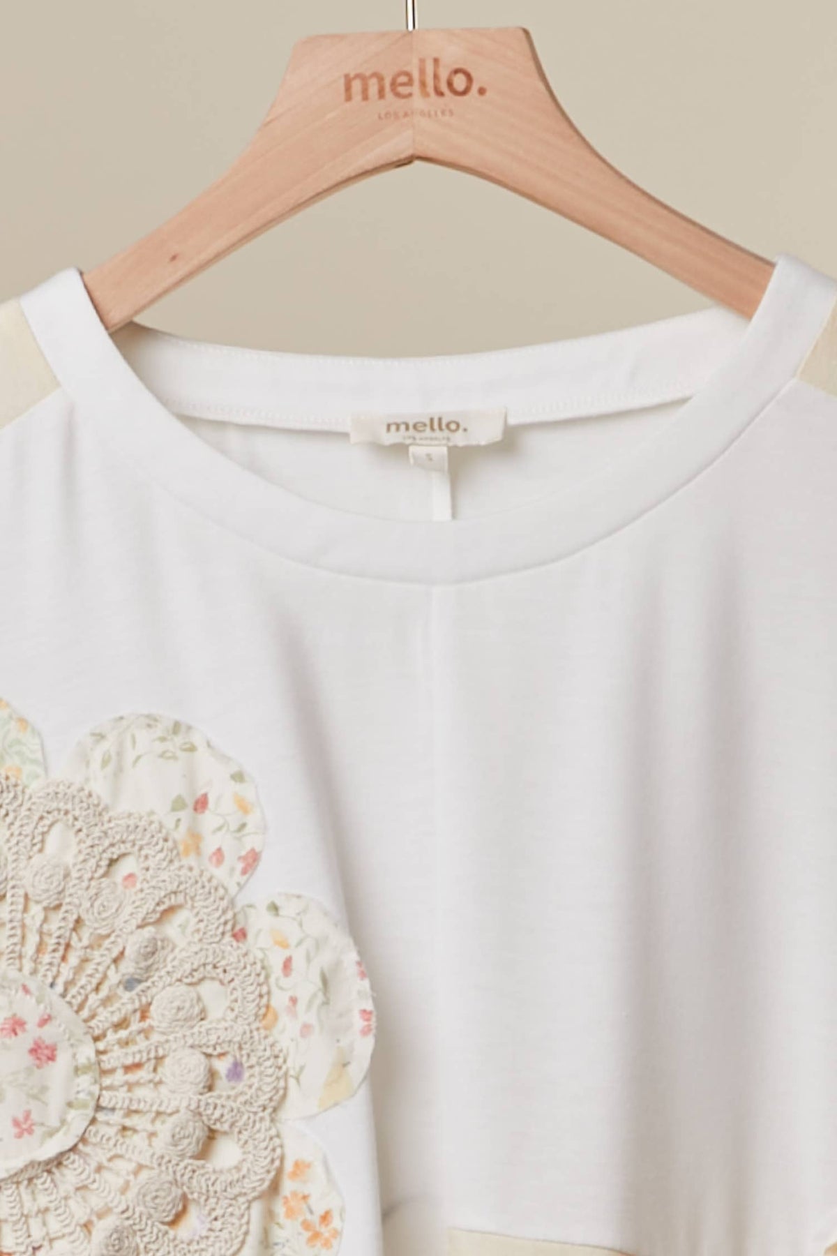 EMBROIDERED CHEST PATCH KNIT TOP WITH FLORAL