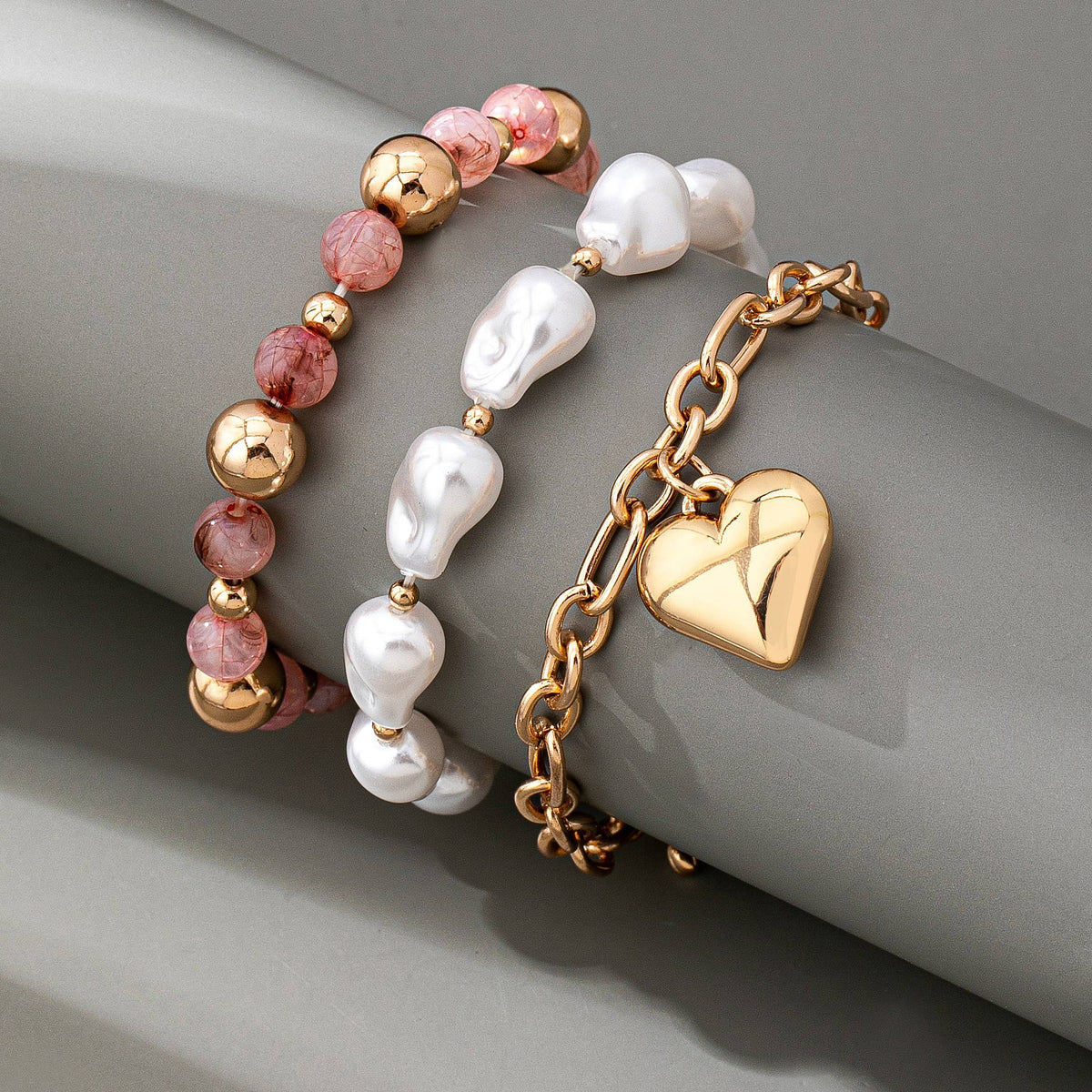 MULTI LAYER MIXED PEARL BEAD HEART CHARM BRACELET