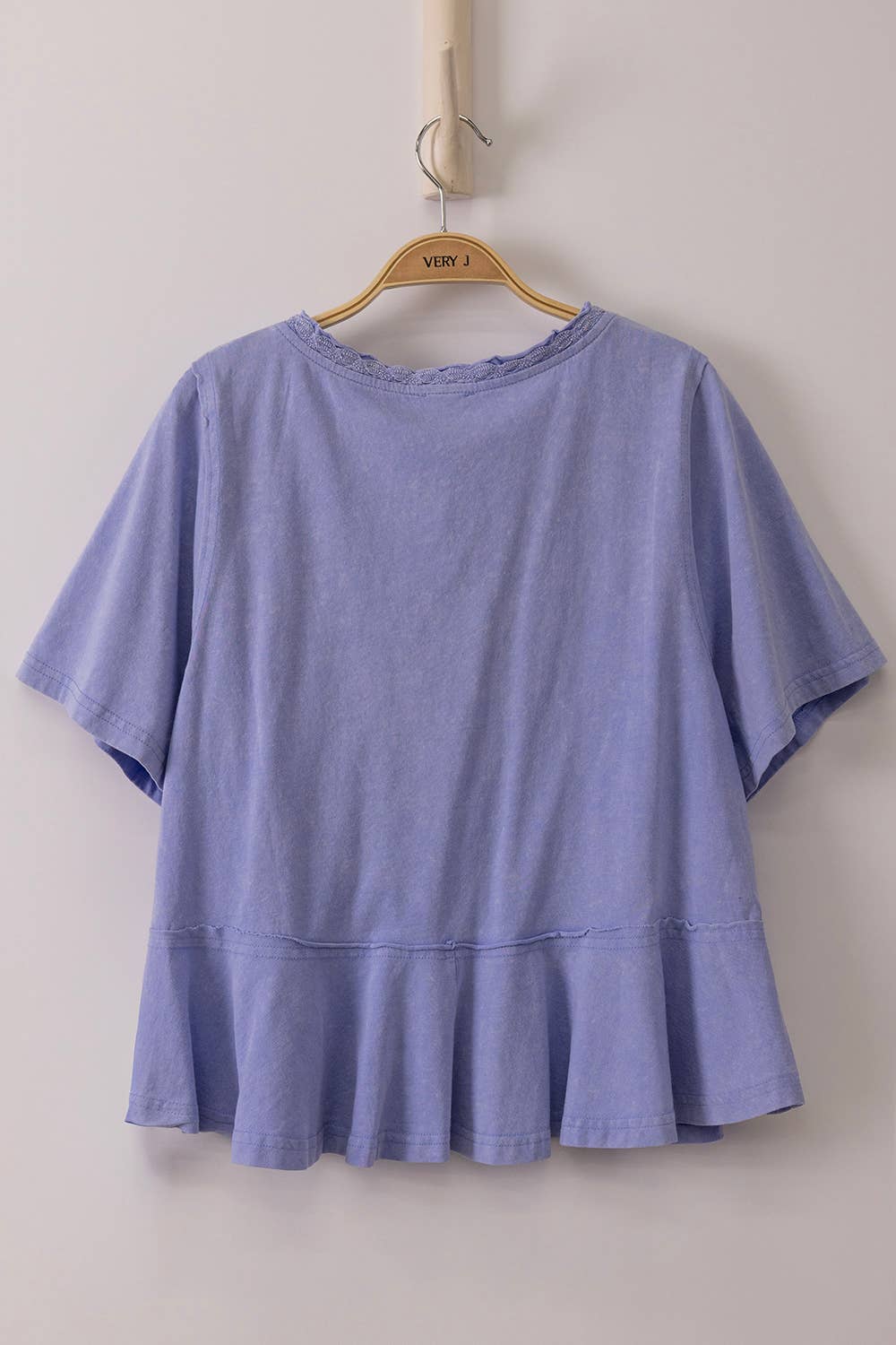 Lace Trim Detail Mineral Washed V-Neck Knit Top