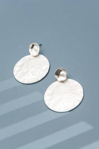 HAMMERED DOUBLE CIRCLE DROP EARRINGS