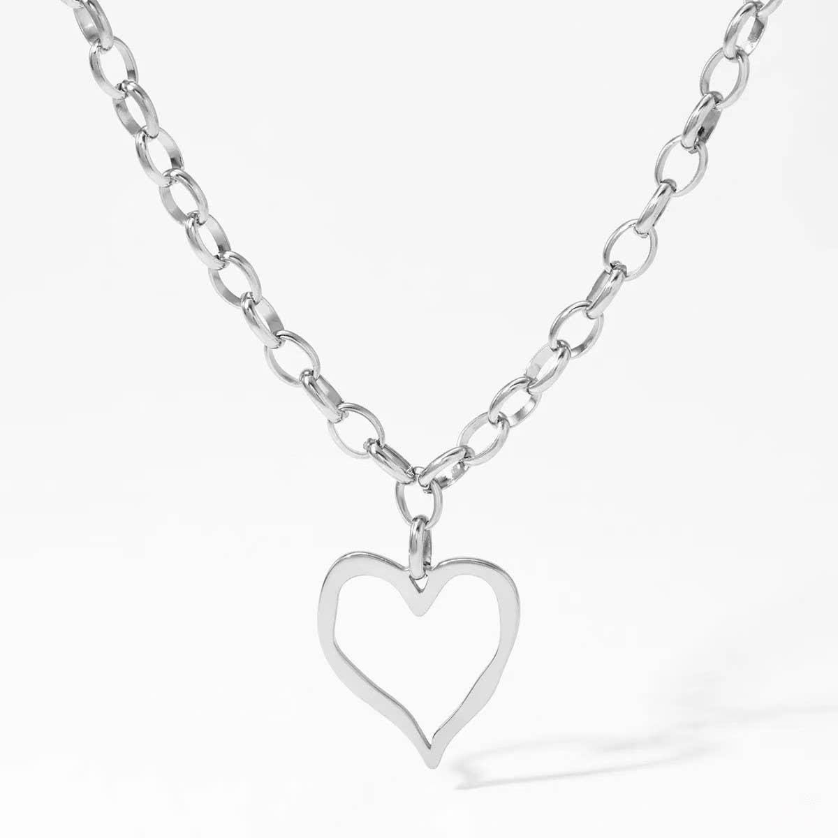 18K TARNISH FREE HEART NECKLACE