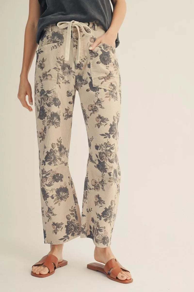 Floral Print Barrel Jean