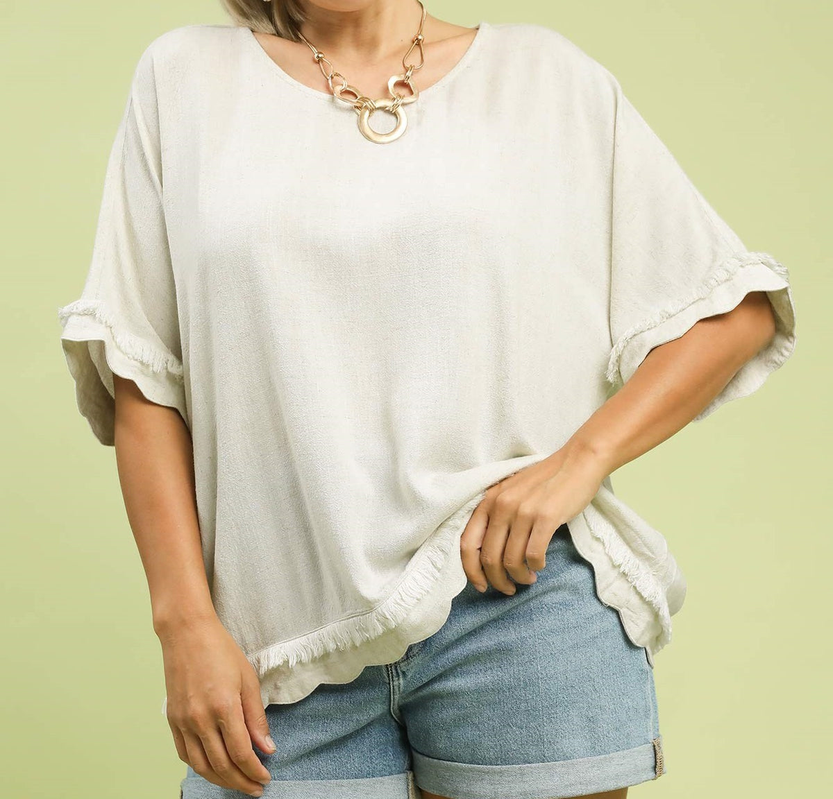 Linen Frayed Hem Scallop Edge Top Plus