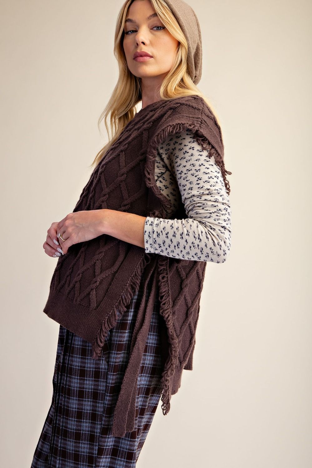 Sleeveless Knitted Sweater Vest