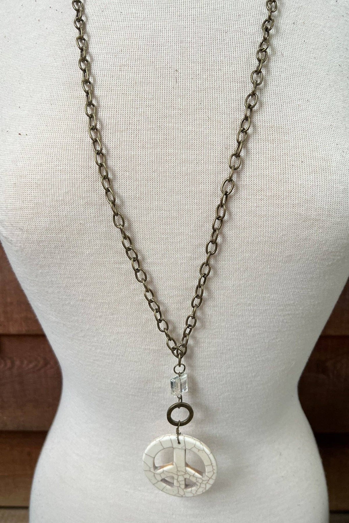Groovy Necklace White