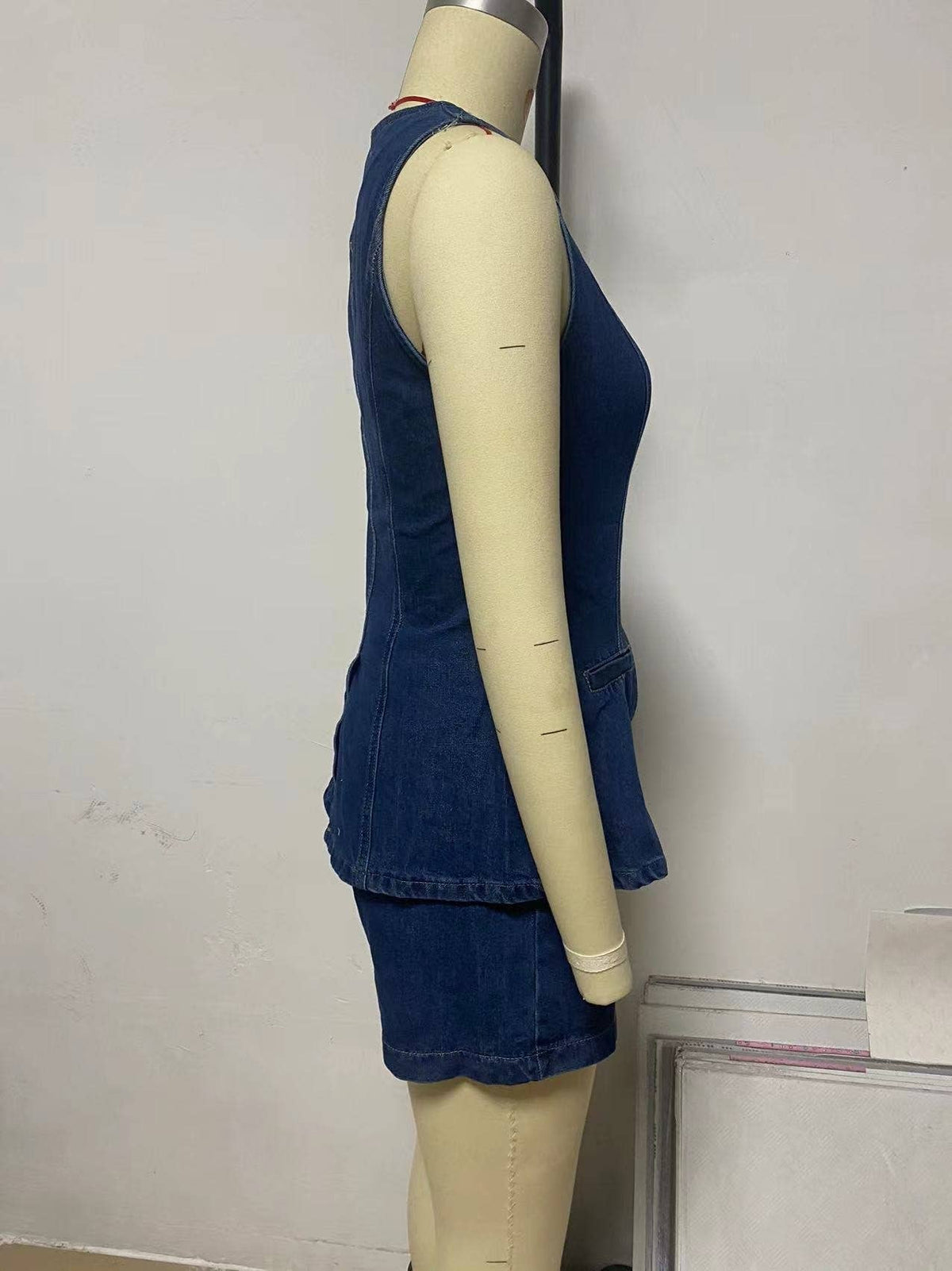 Casual Sleeveless Top High-Waist Denim Shorts Set