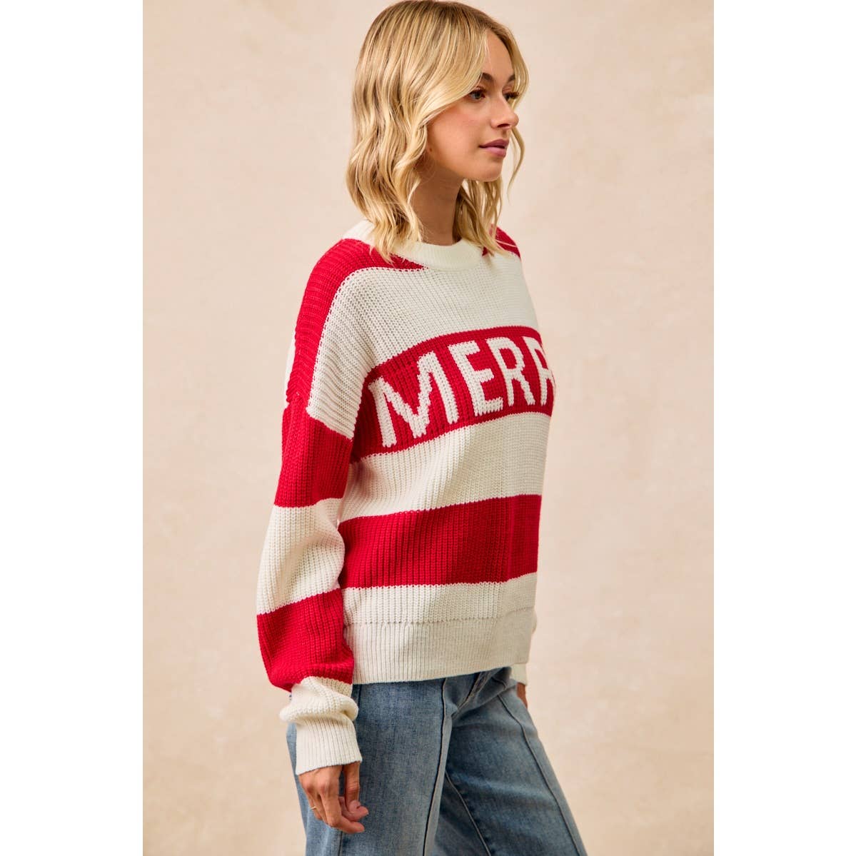 MERRY LETTERING SWEATER TOP
