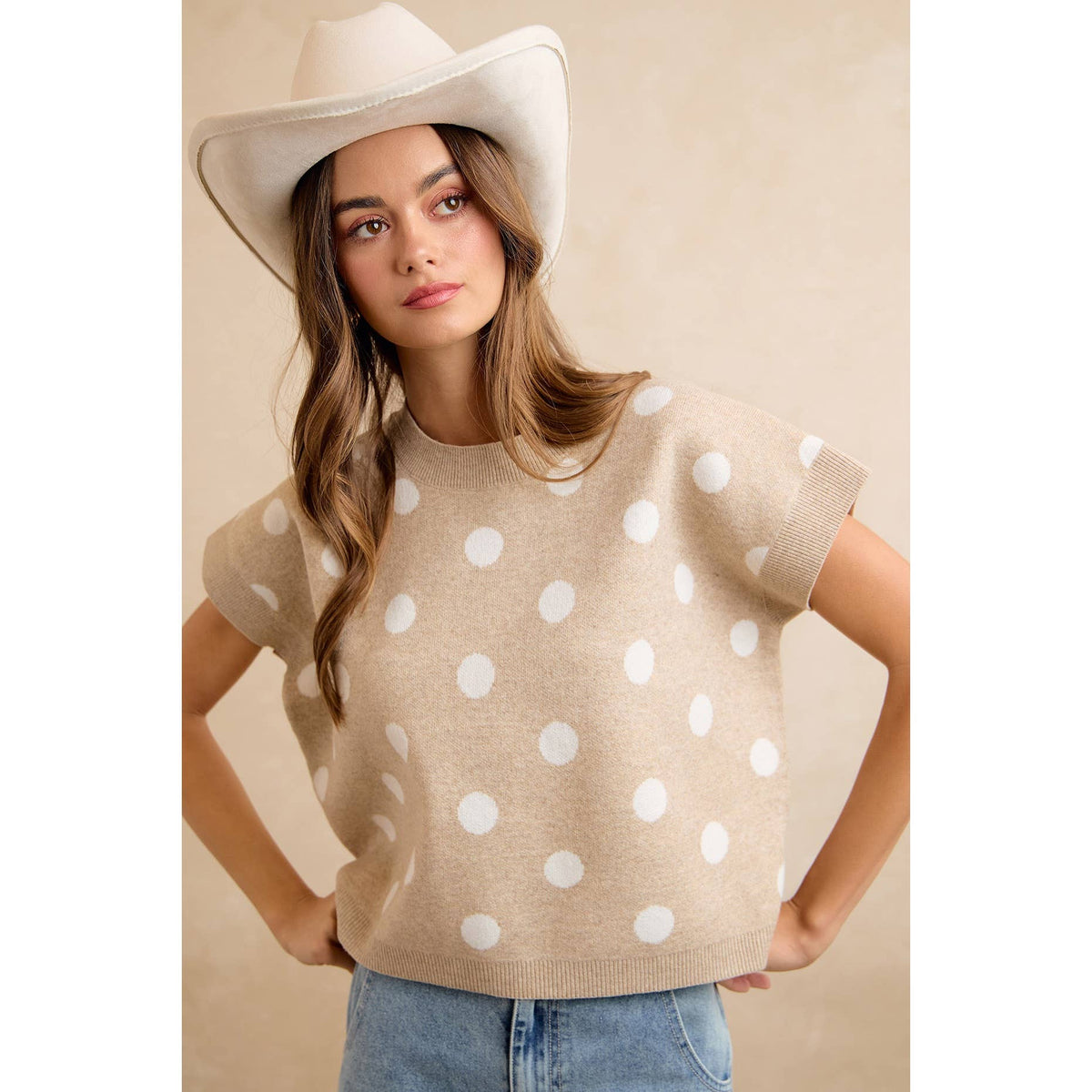 POLKA DOT KNIT SLEEVELESS TOP