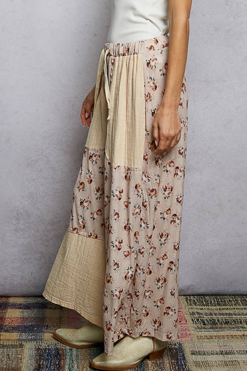 Linen Patch Outseam Detail Floral Wide Pants