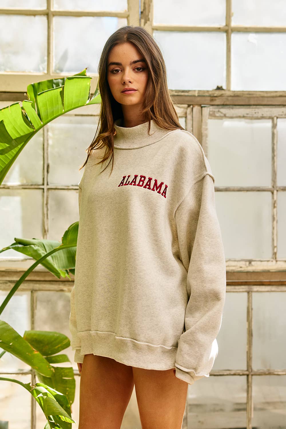IT2594E-ALEMBO1 | Embroidered Mock Neck Sweatshirt