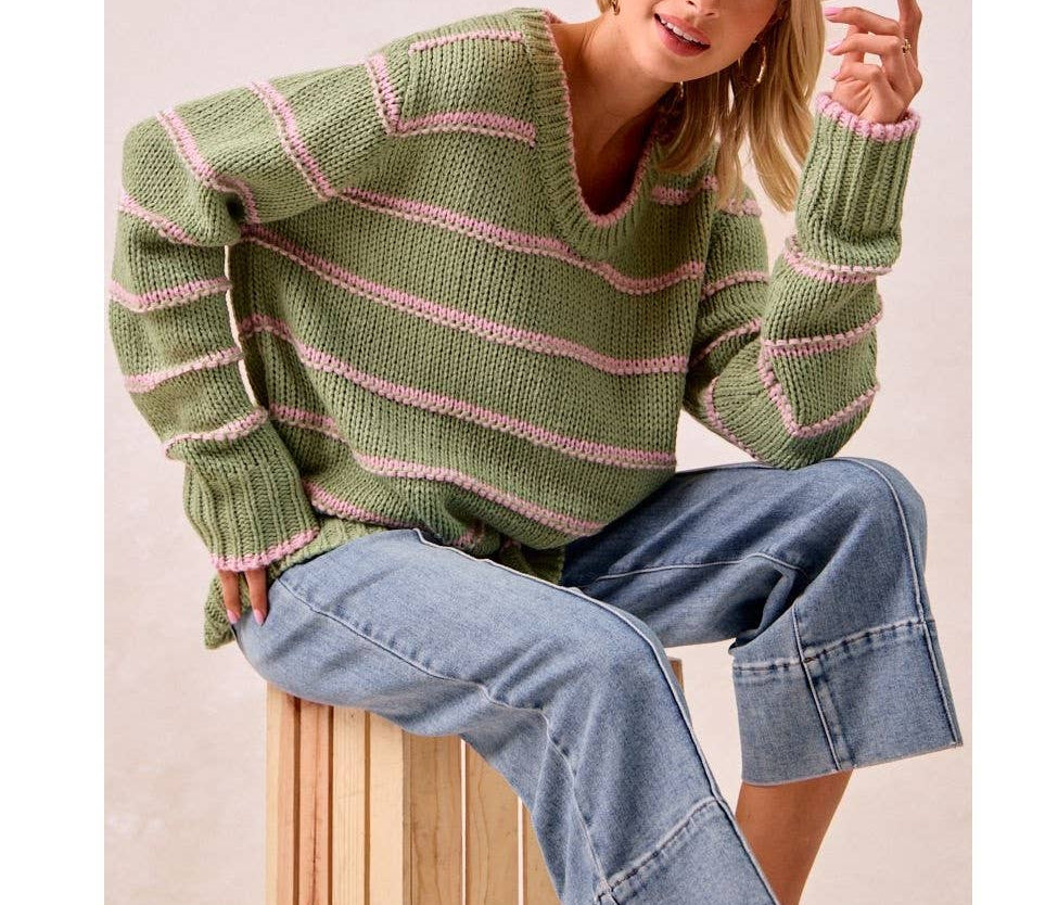 STRIPED KNIT SWEATER TOP WITH LONG SLEEVES