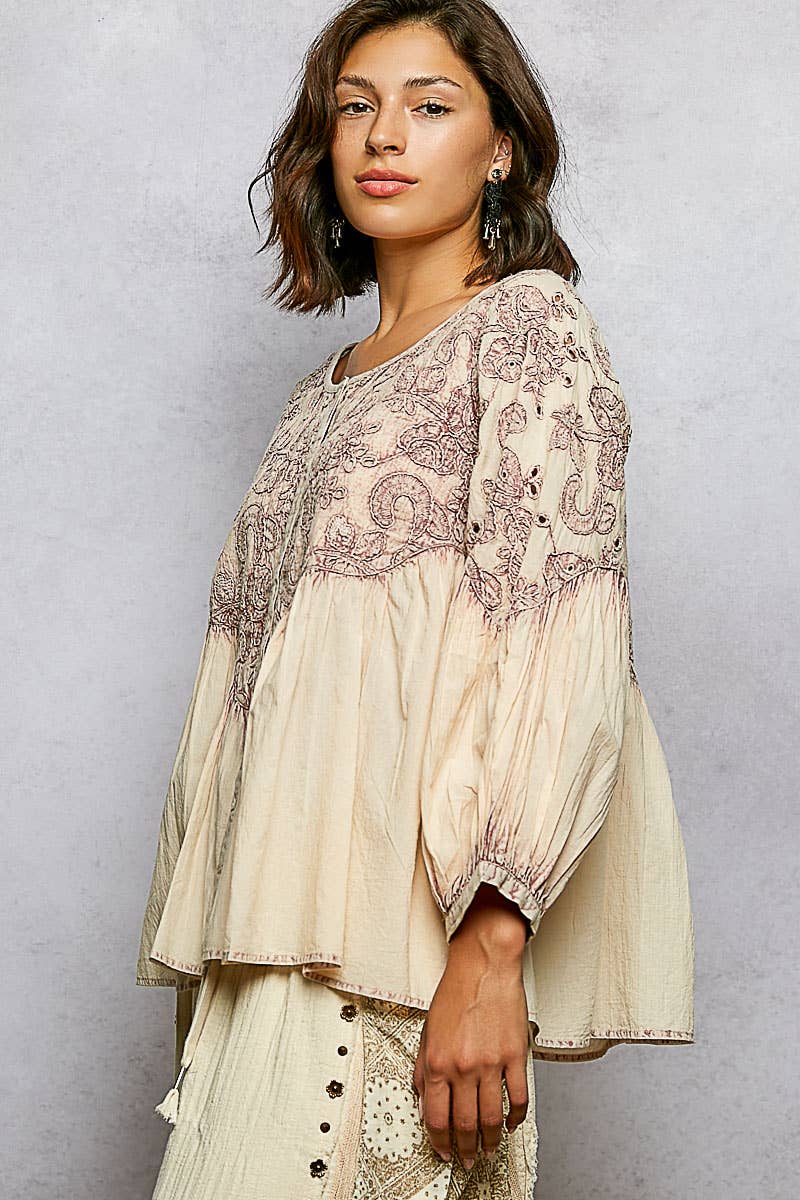 3/4 Sleeve Round Neck Vintage Washing Embroidered Shirt Top