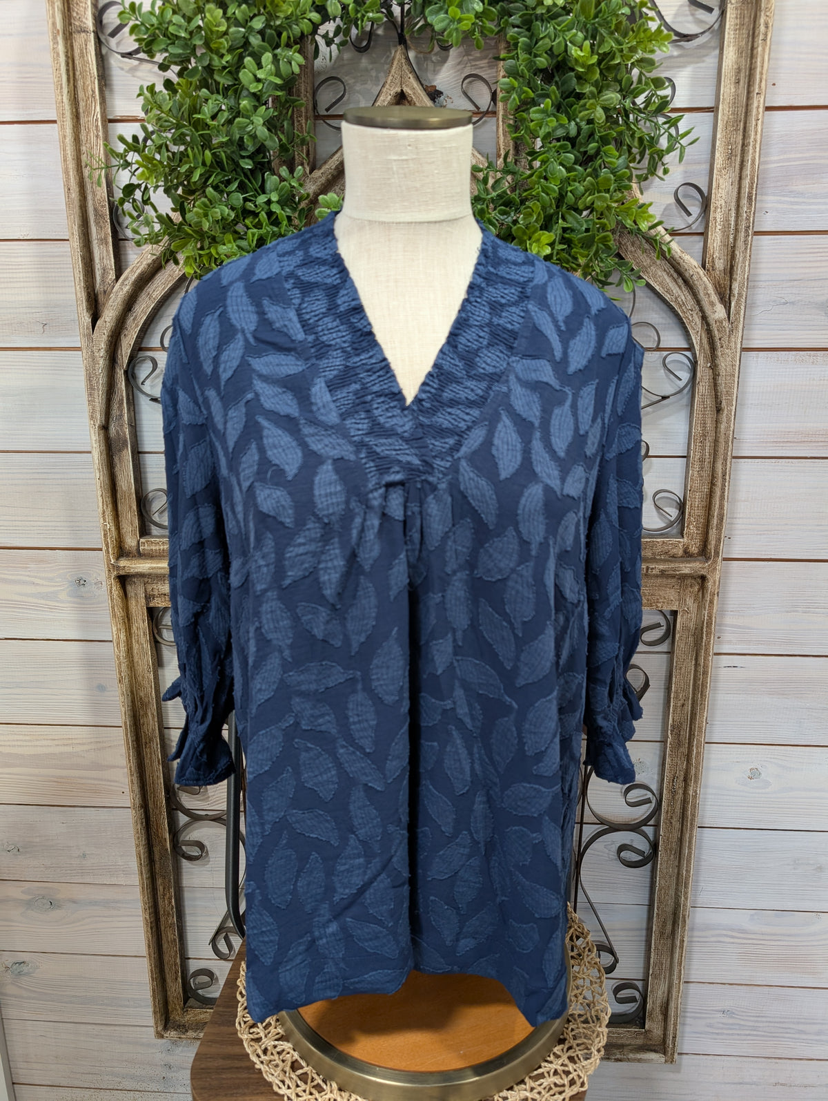 PLUS floral jacquard v-neck top