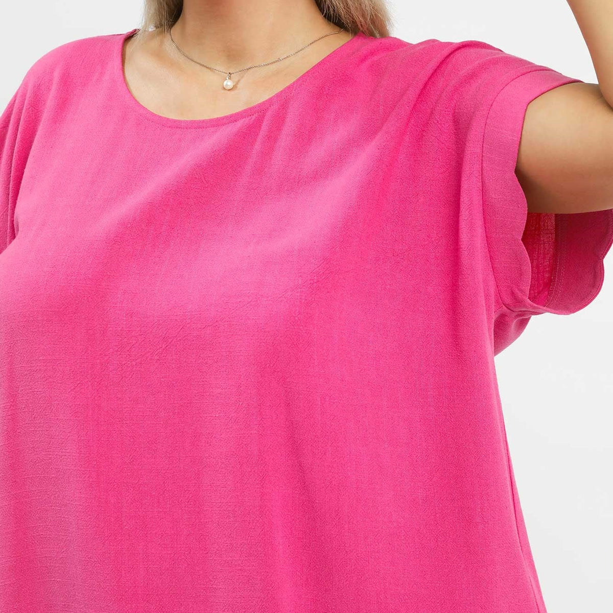 Scallop Hem Linen Blend Top