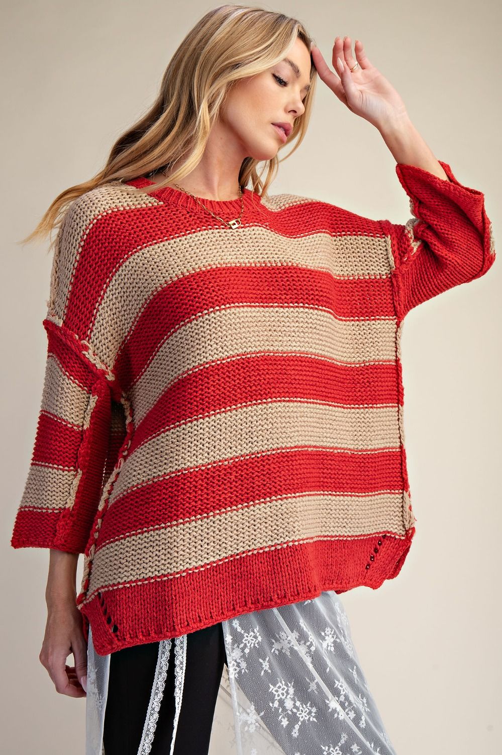 STRIPE PATTERN KNITTED SWEATER
