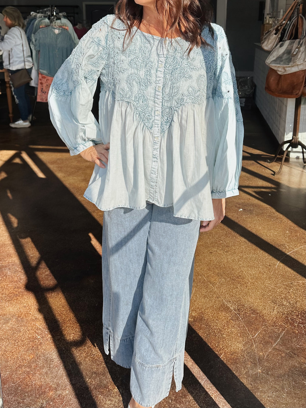 3/4 Sleeve Round Neck Vintage Washing Embroidered Shirt Top