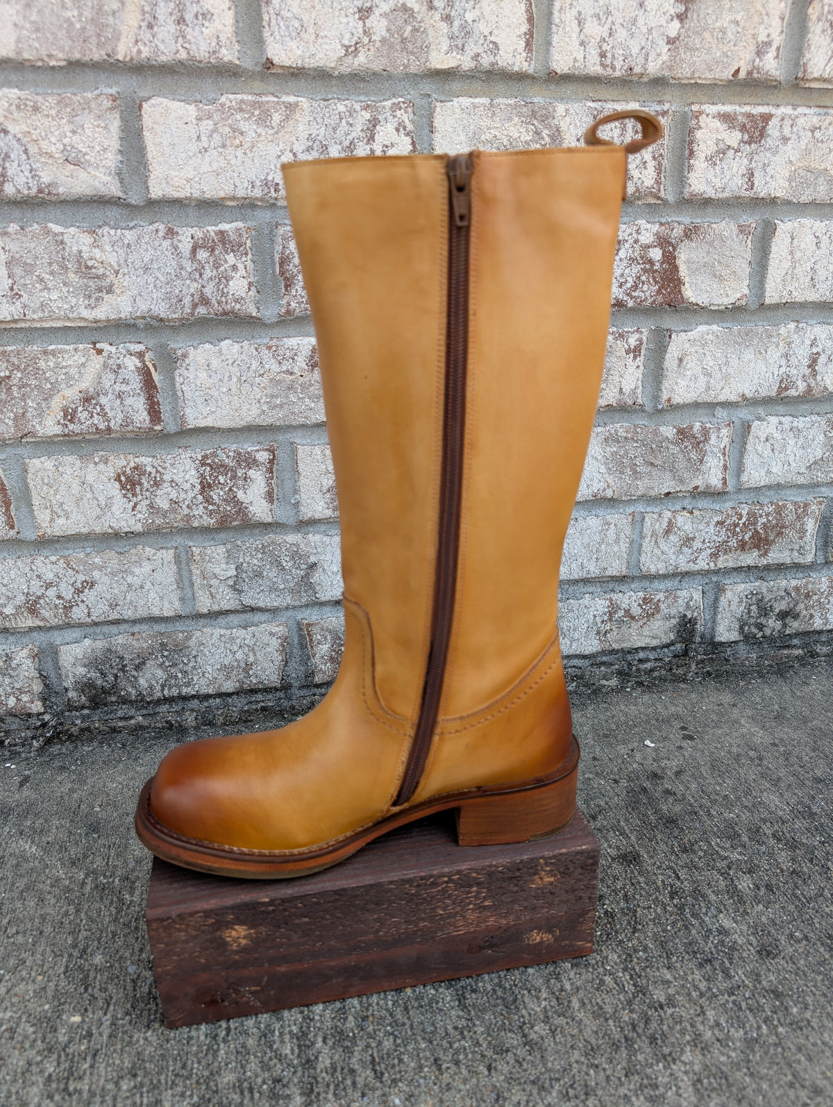 Froe Banana Boot