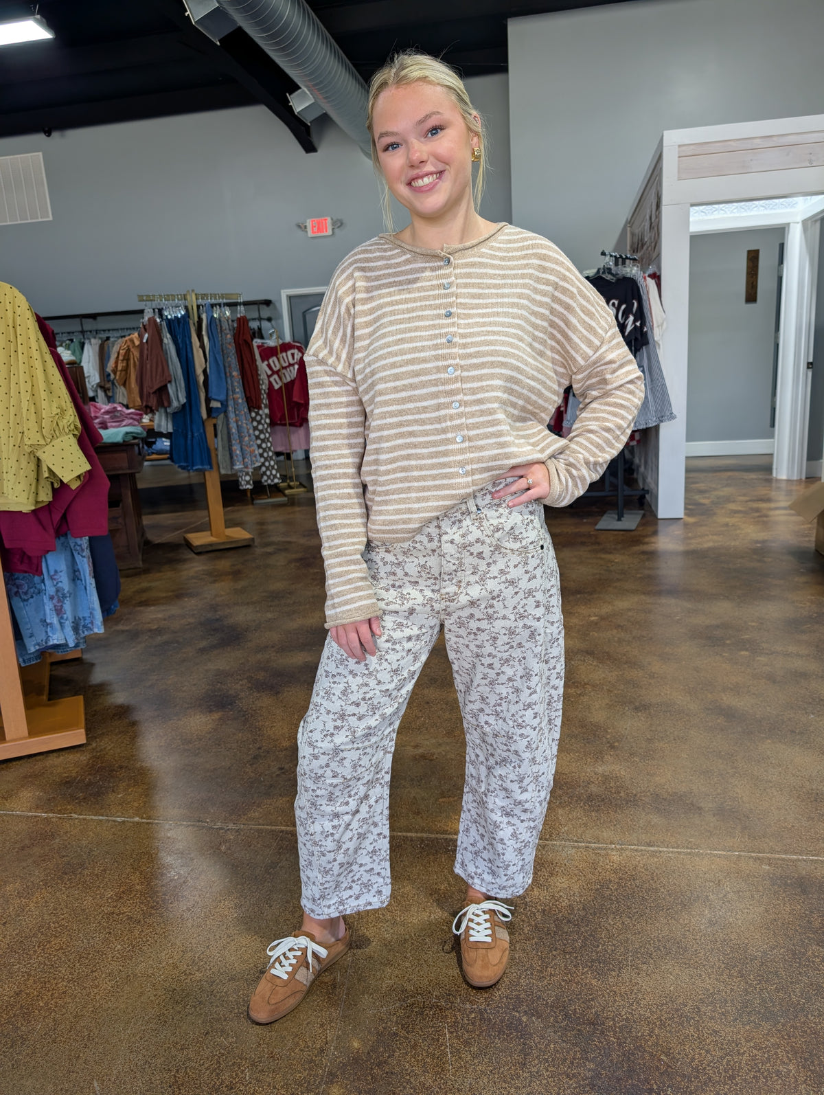 Floral Jacquard Barrel Pant