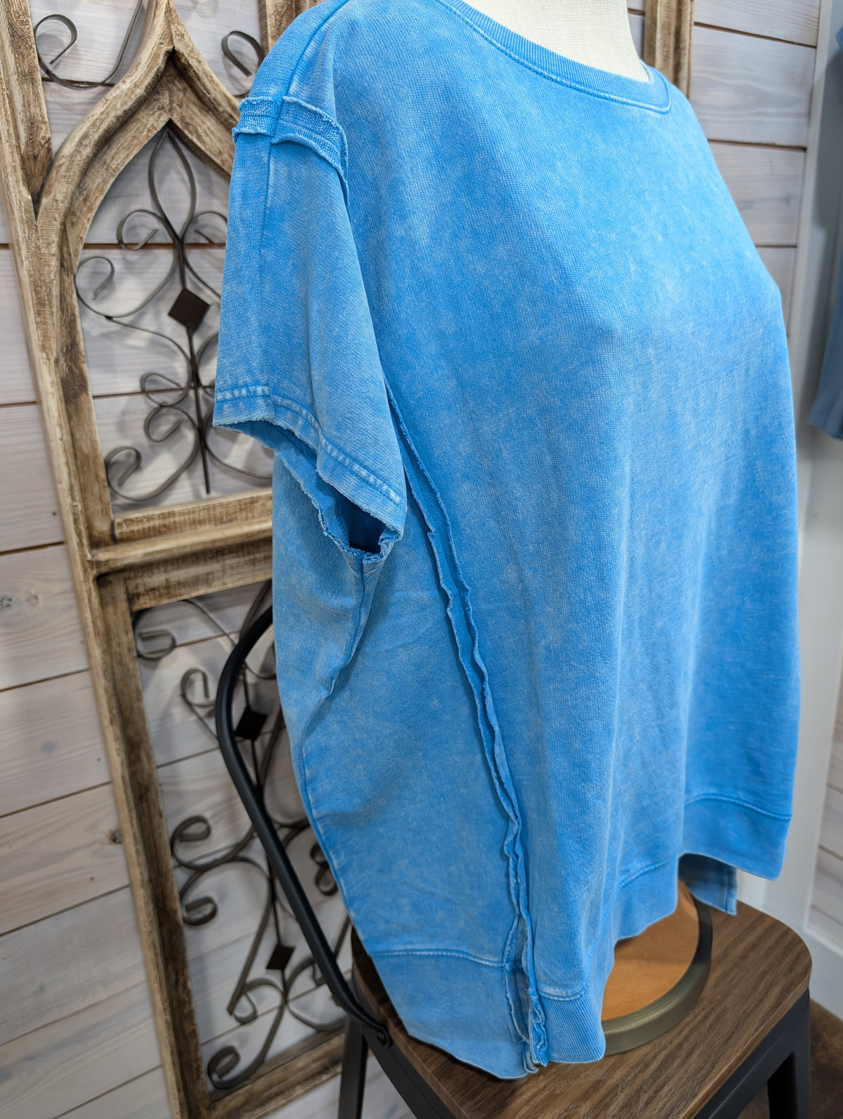 Exposed Seam Mineral Wash Tee Plus