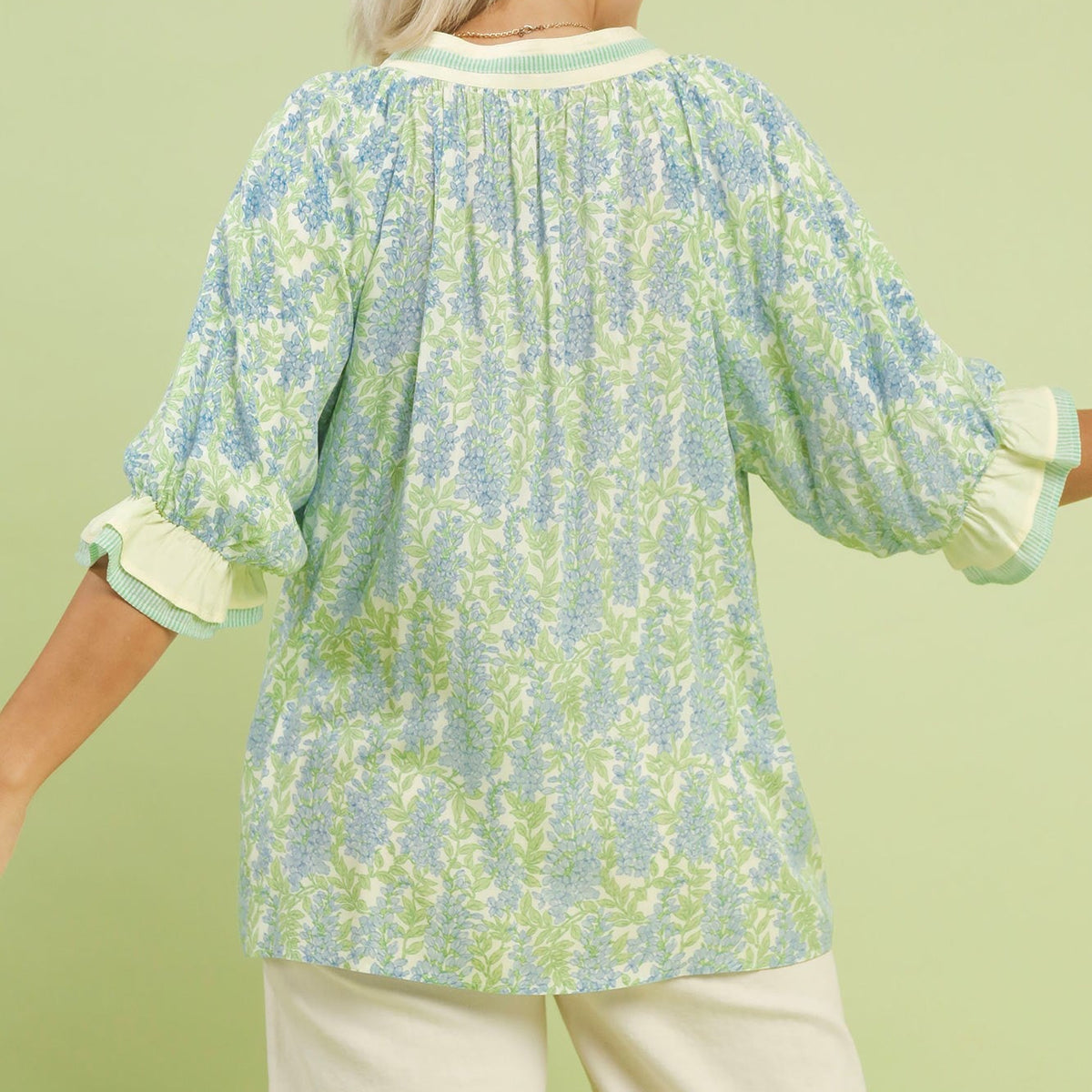 Spring Burst Print v neck Top Plus